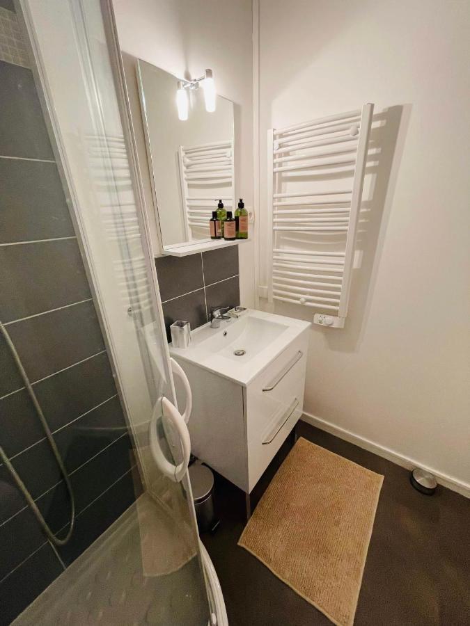 Apartamento HYGGE - Superbe Apt rénové Rouen Gare avec parking privatif Exterior foto