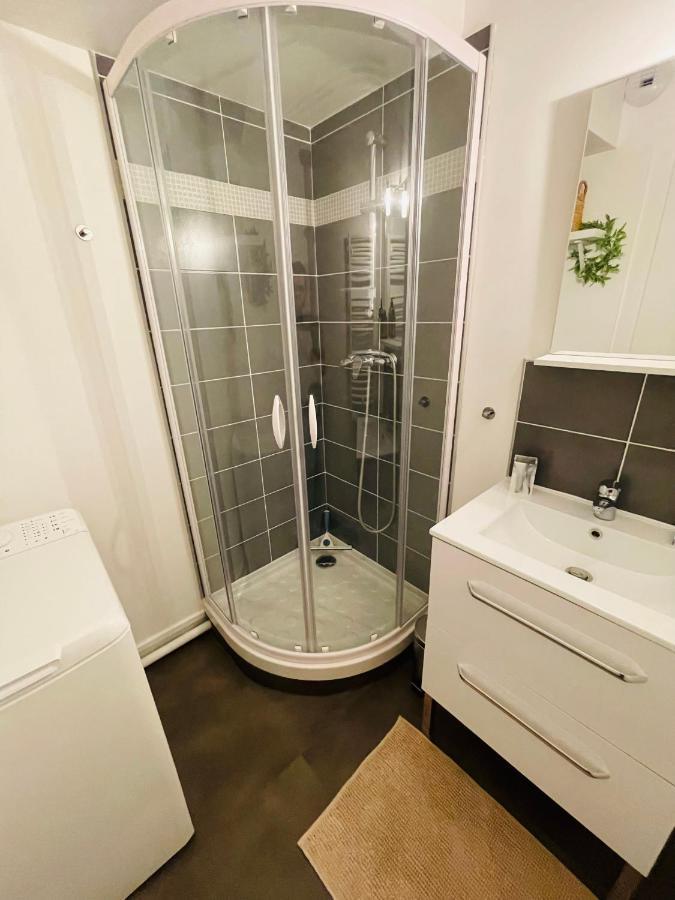 Apartamento HYGGE - Superbe Apt rénové Rouen Gare avec parking privatif Exterior foto